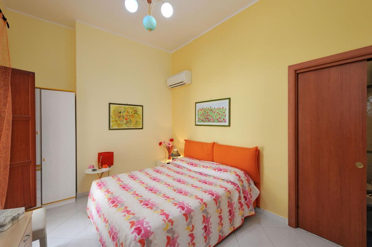 Double or Twin Room Private Bathroom