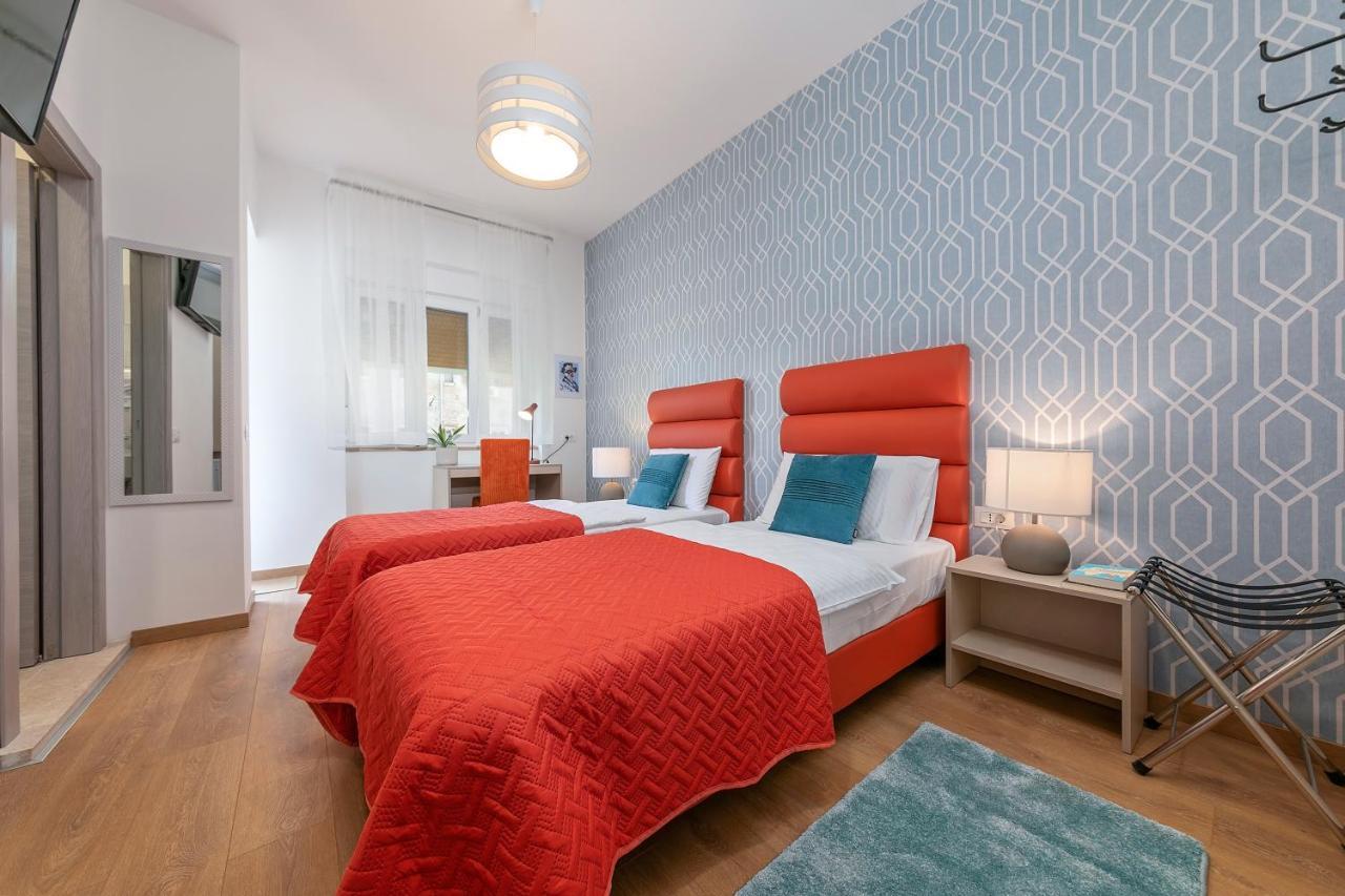 Superior Double or Twin Room Garden View