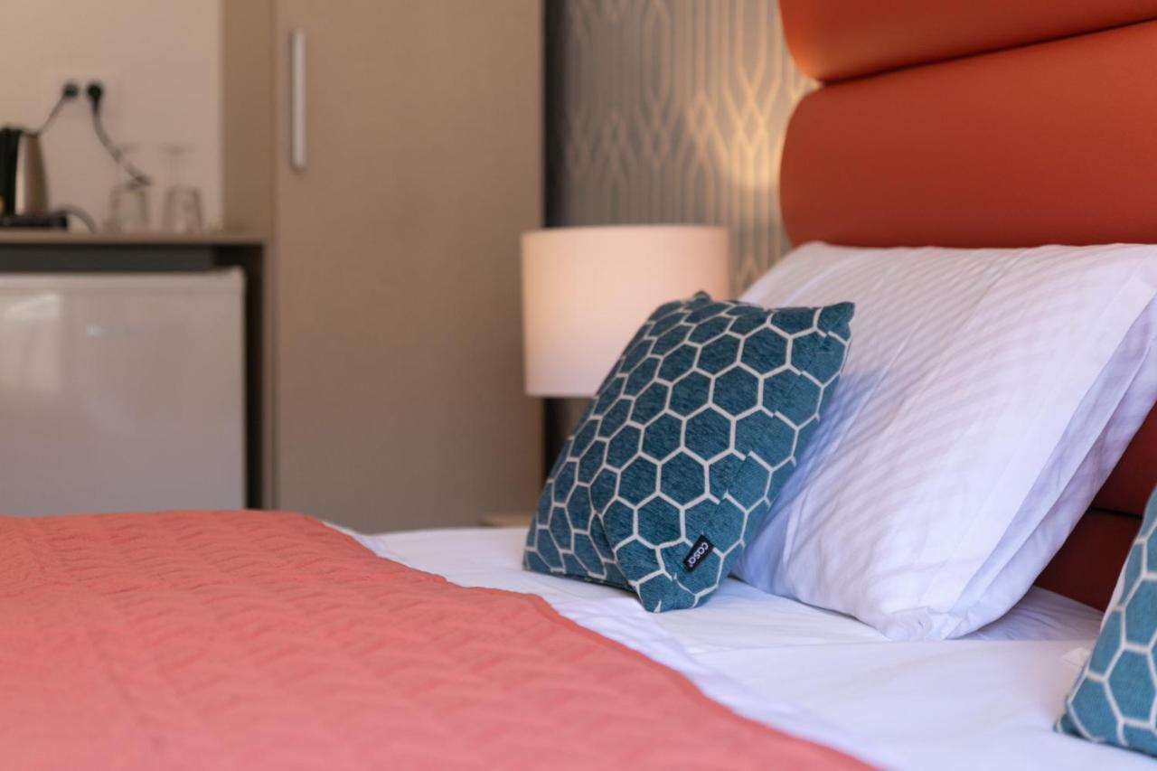Superior Double or Twin Room Garden View