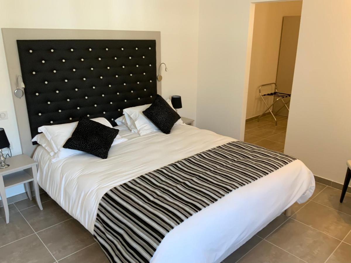 Large Double Room,932214544:JPEG