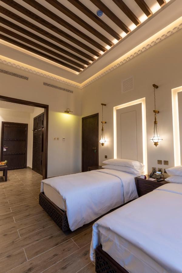 Deluxe Room Twin