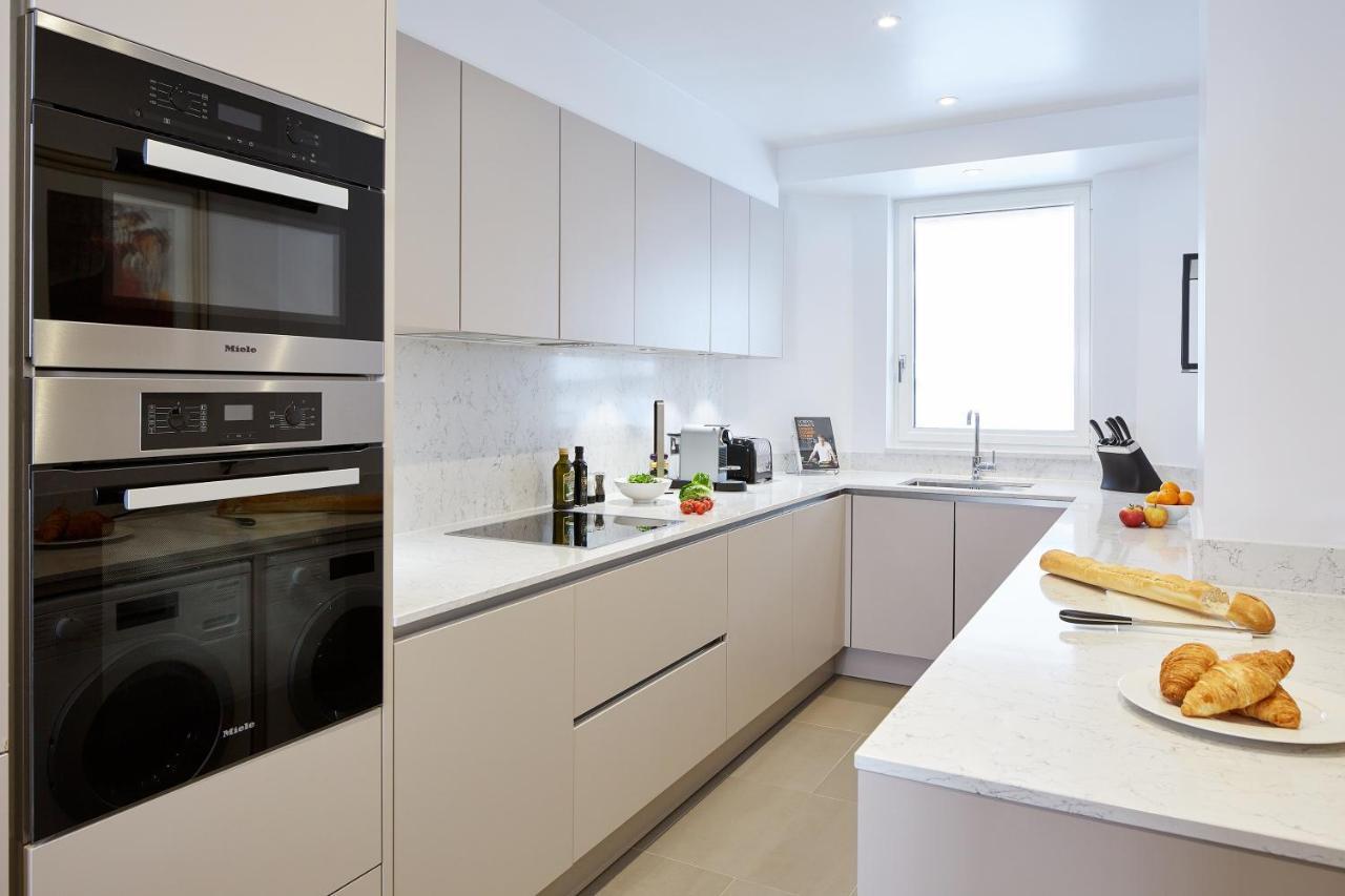 Superior Three-Bedroom Apartment,926231401:JPEG