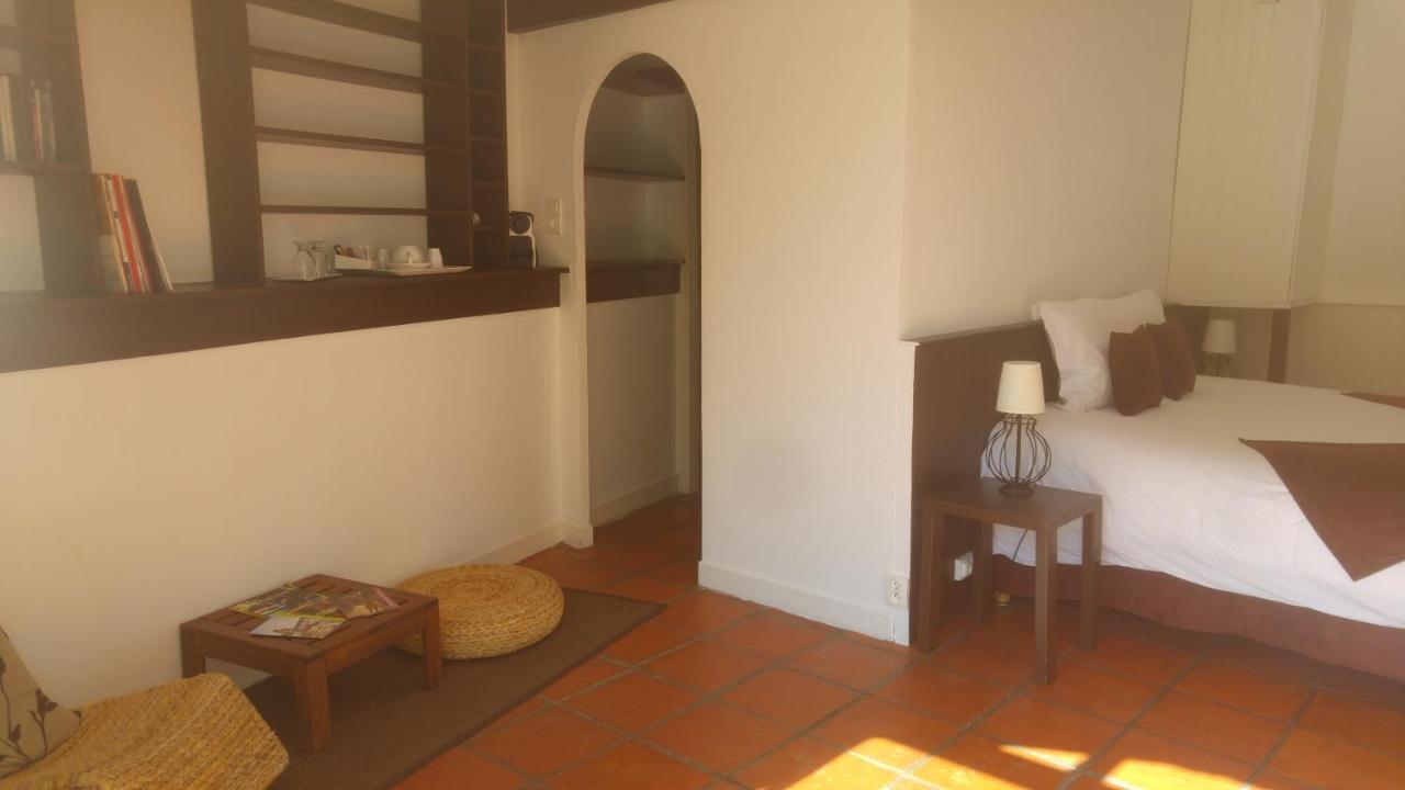 Independant Suite