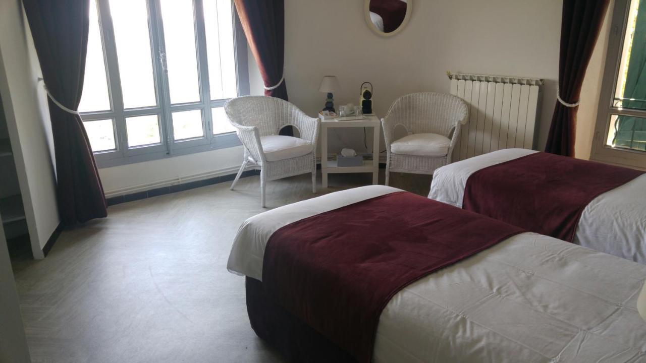 Superior Double Room Bath