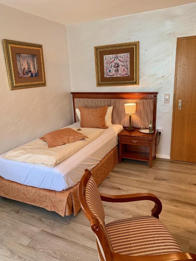 Single Room Bathroom