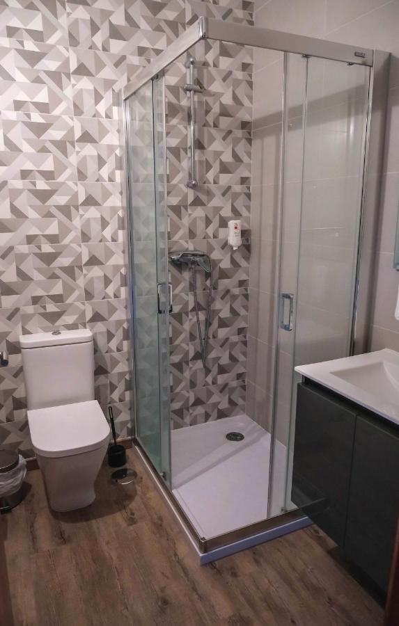 Family Room Private Bathroom