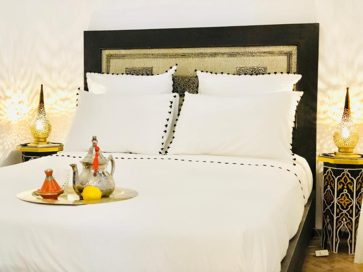 Small Double Room,930235066:JPEG