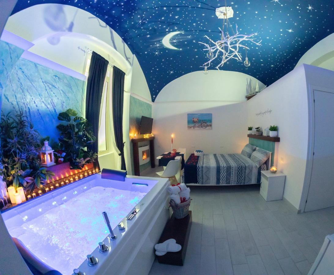 Queen Suite Spa Bath