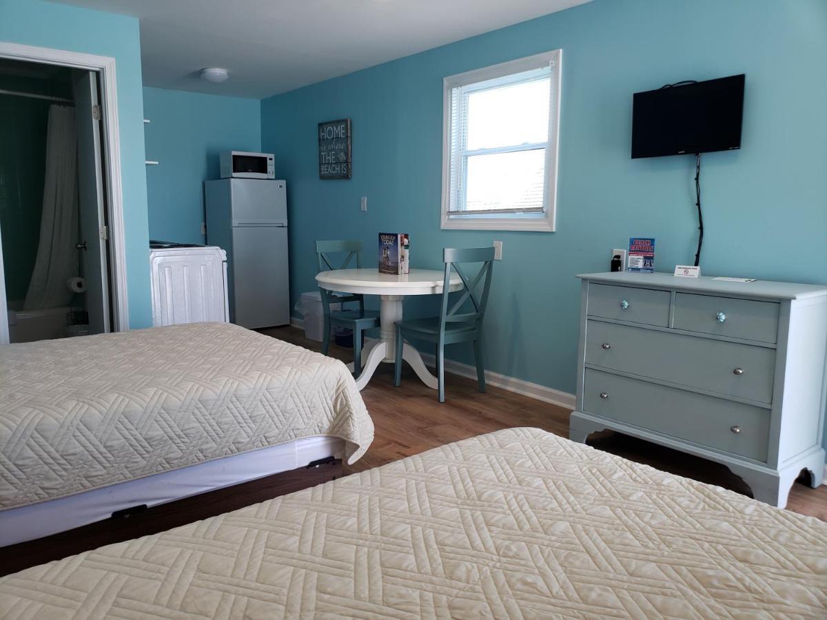 Double Room with Pool View And Kitchen #5