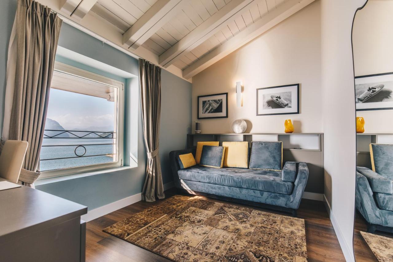 Lake Junior Suite