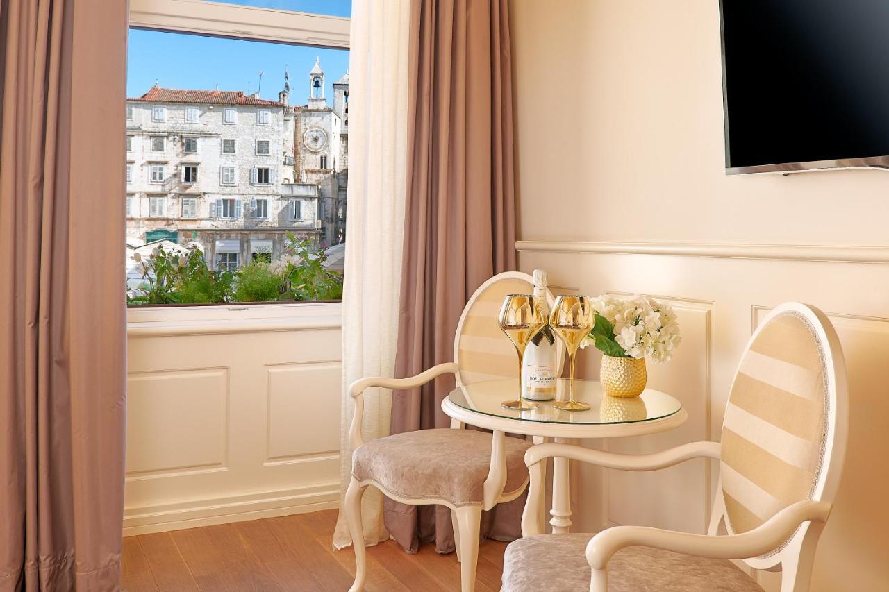 Chambre Double ou Lits Jumeaux de Luxe - Vue sur Ville