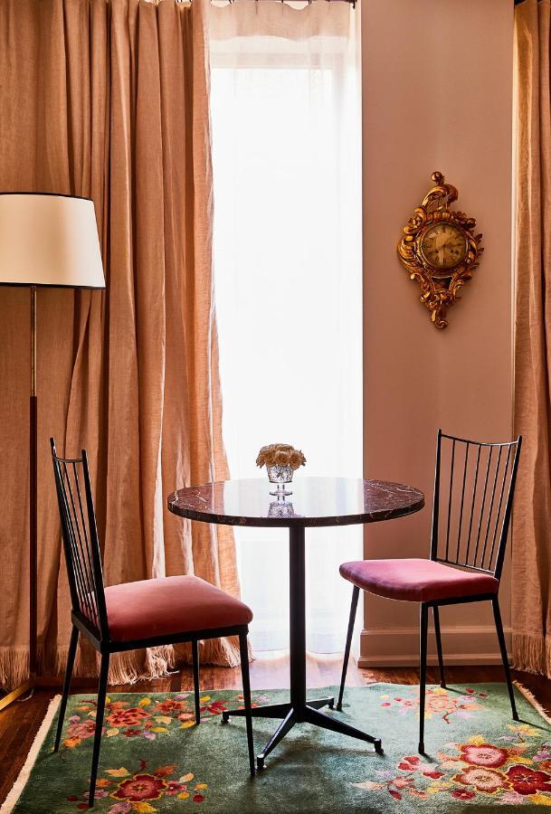 Queen Suite