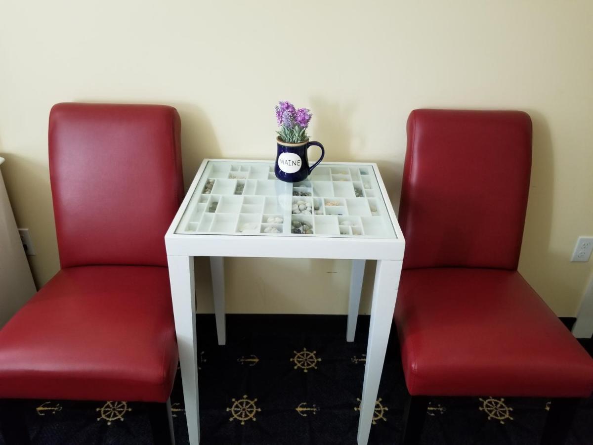 Economy King Room