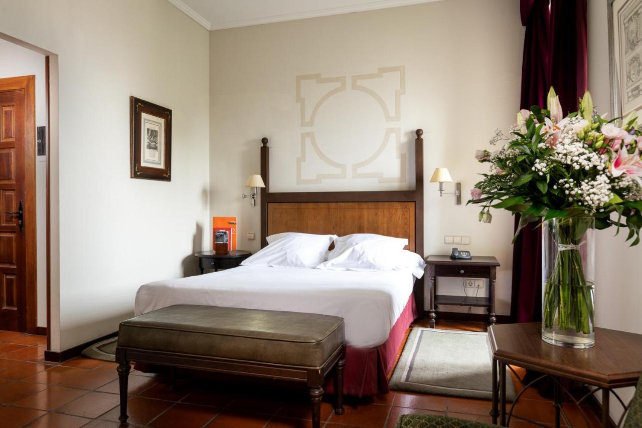 Habitación Doble Estándar (2 adultos + 1 niño)