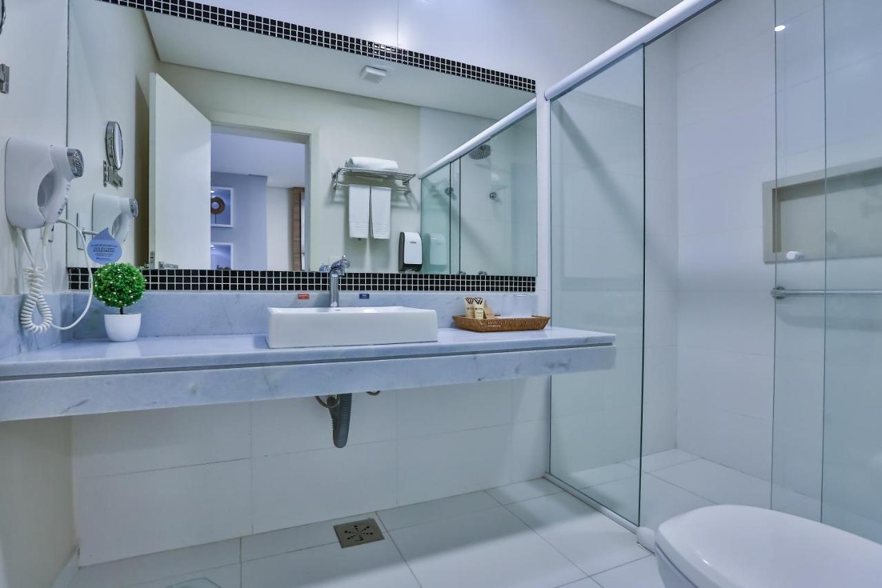 King Suite Spa Bath