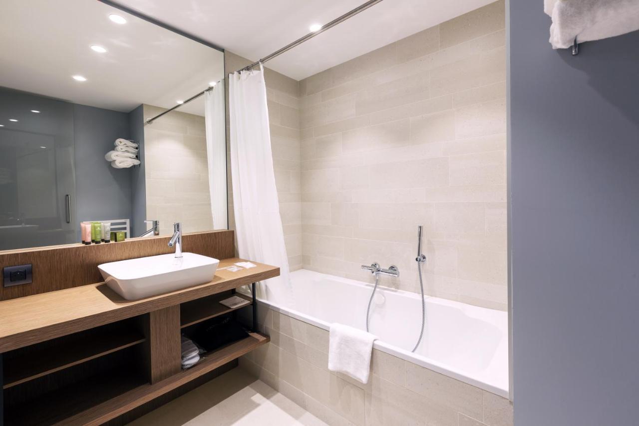 Suite Junior 1 Lit King-Size et Canapé-Lit