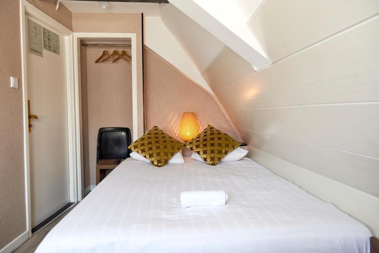 Basic Double or Twin Room