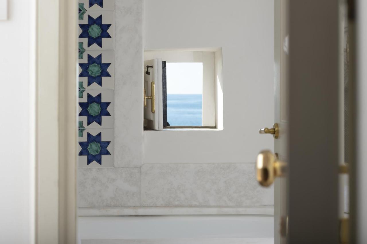 Double or Twin Room Terrace Sea View Attic