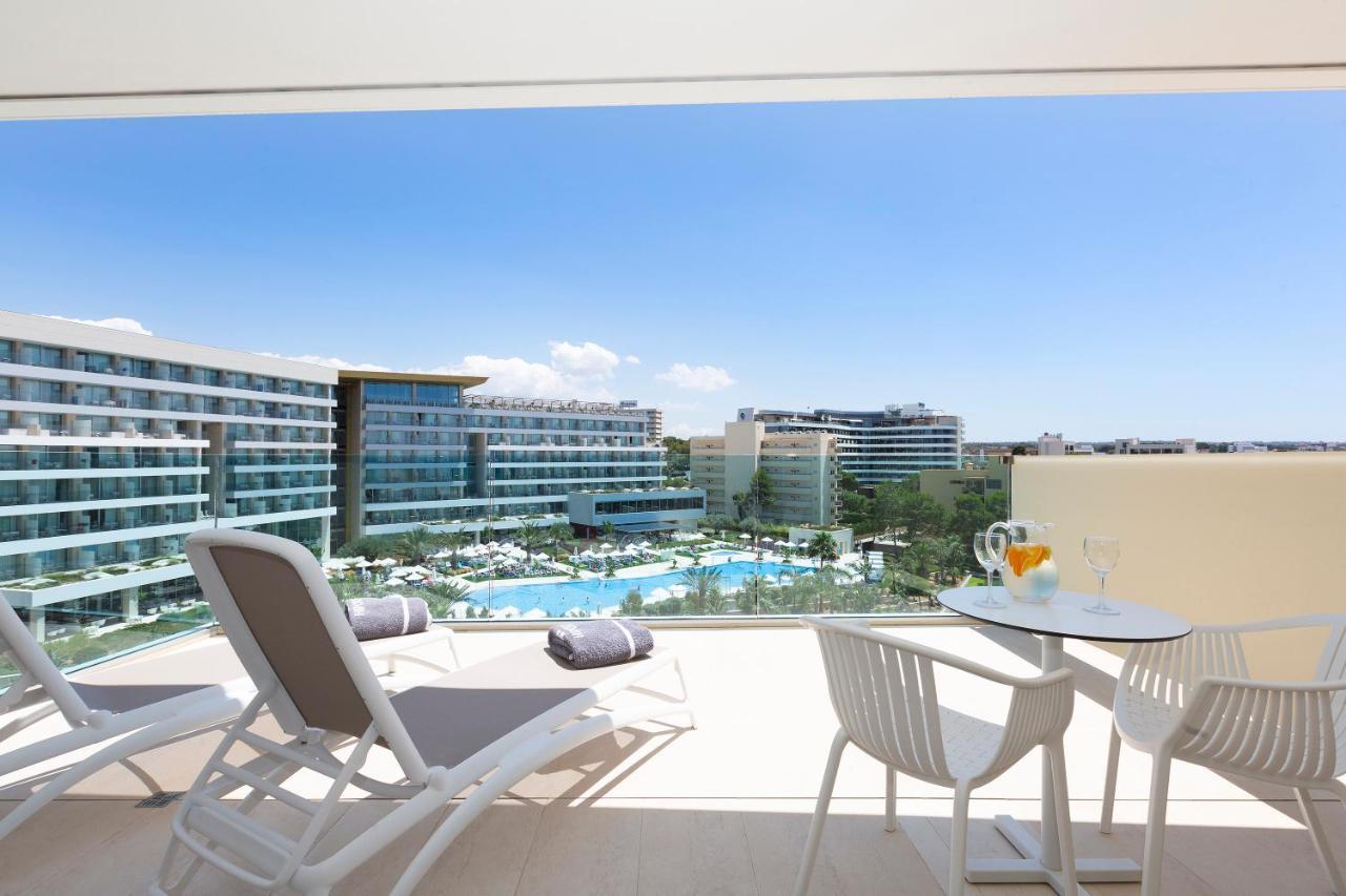 Junior Suite Pool View