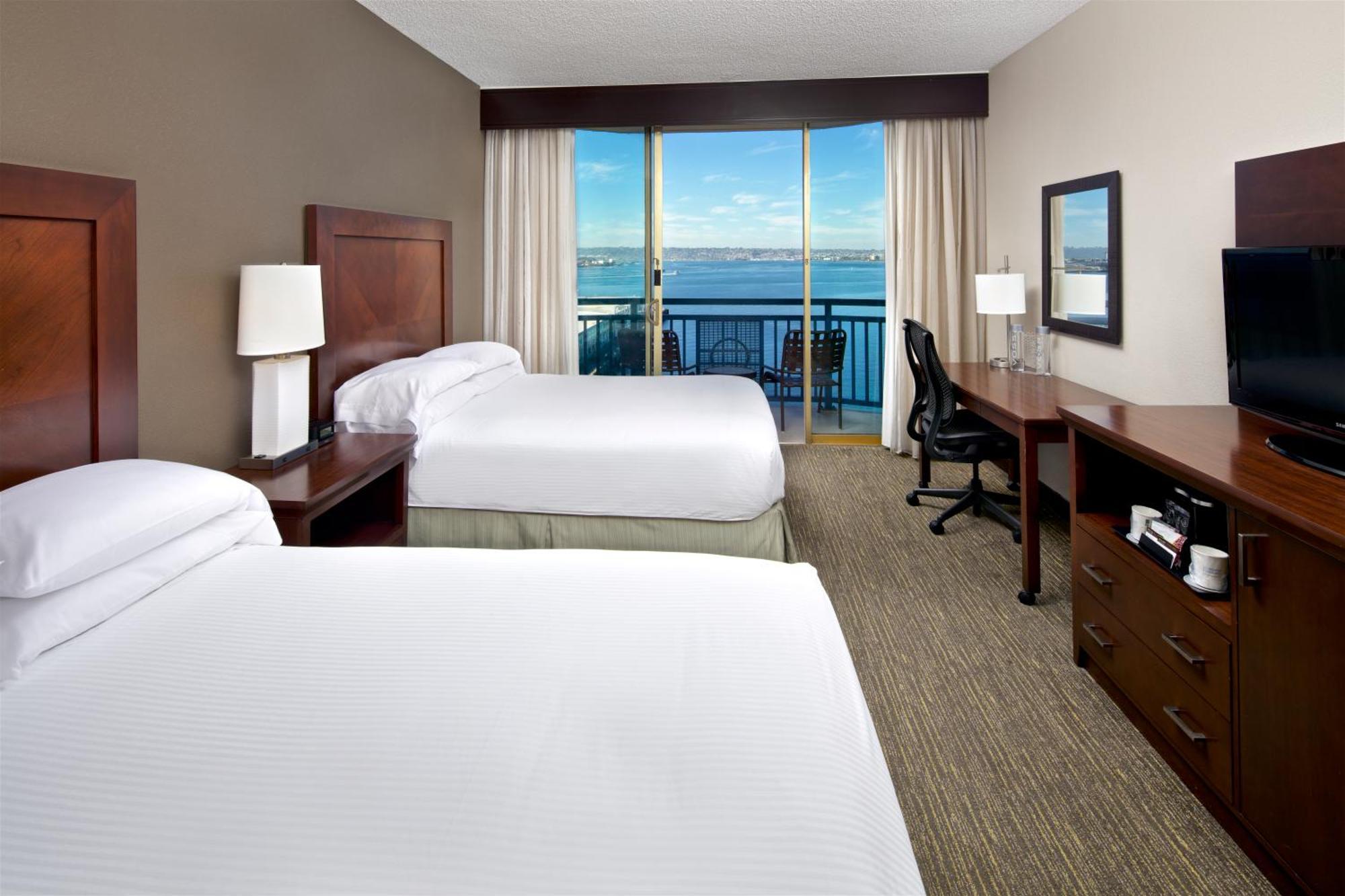 2 Double Beds Premium Room Bay View Non-Smoking