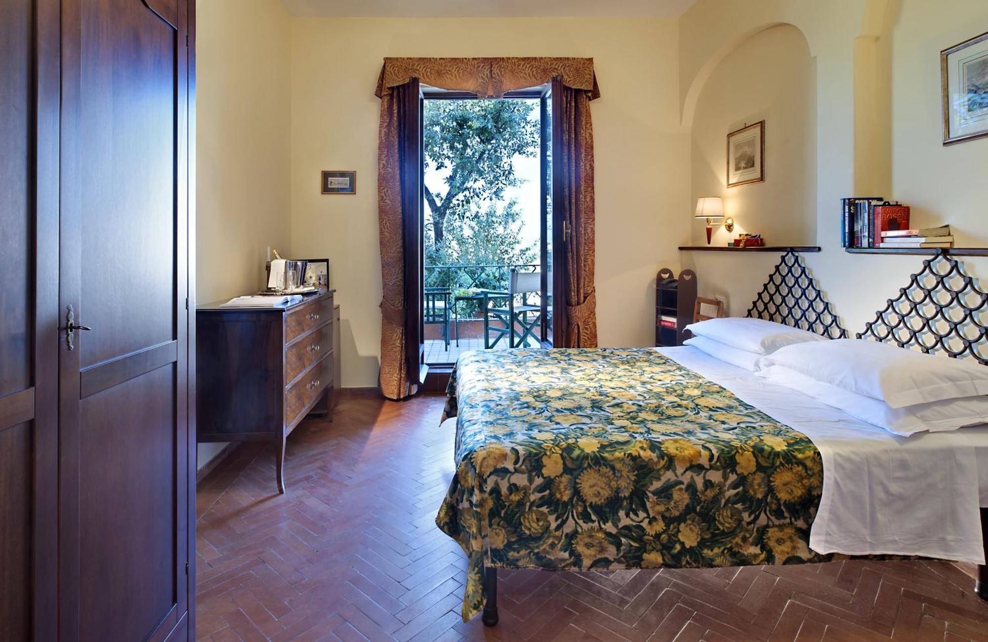 Double or Twin Room Balcony