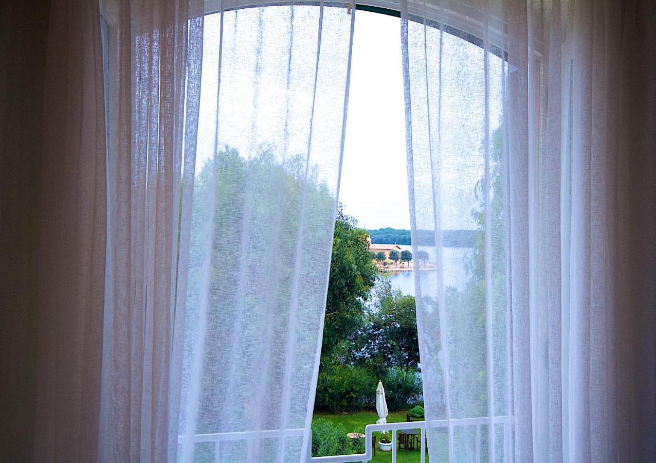 Double Room Lake View