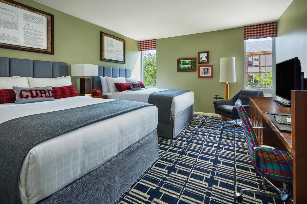 Graduate Queen Room Two Queen Beds