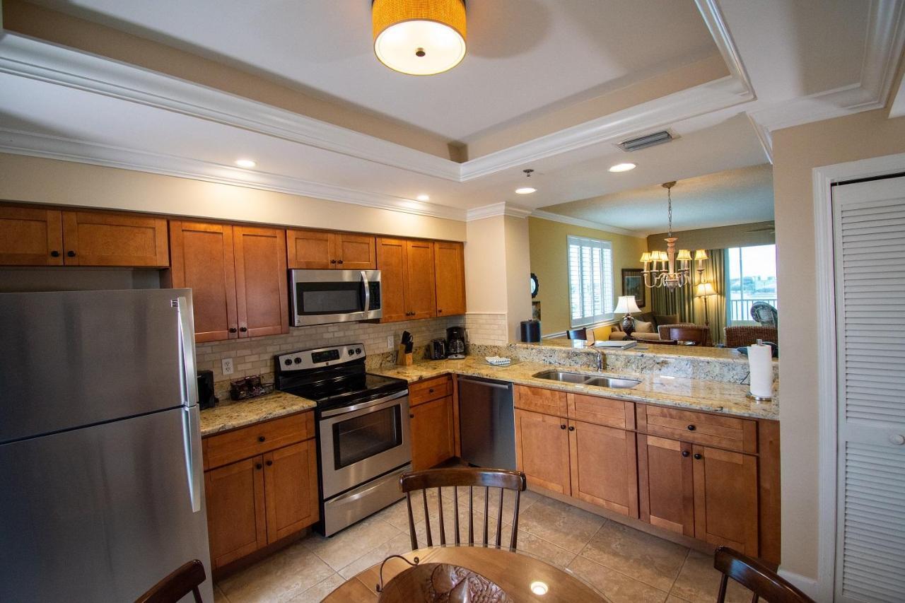 Standard Suite with Bay View,942797425:JPEG