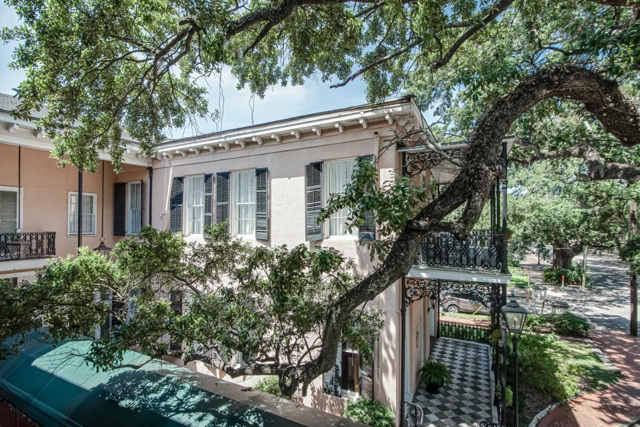 Two Double Beds Historic W or Balcony