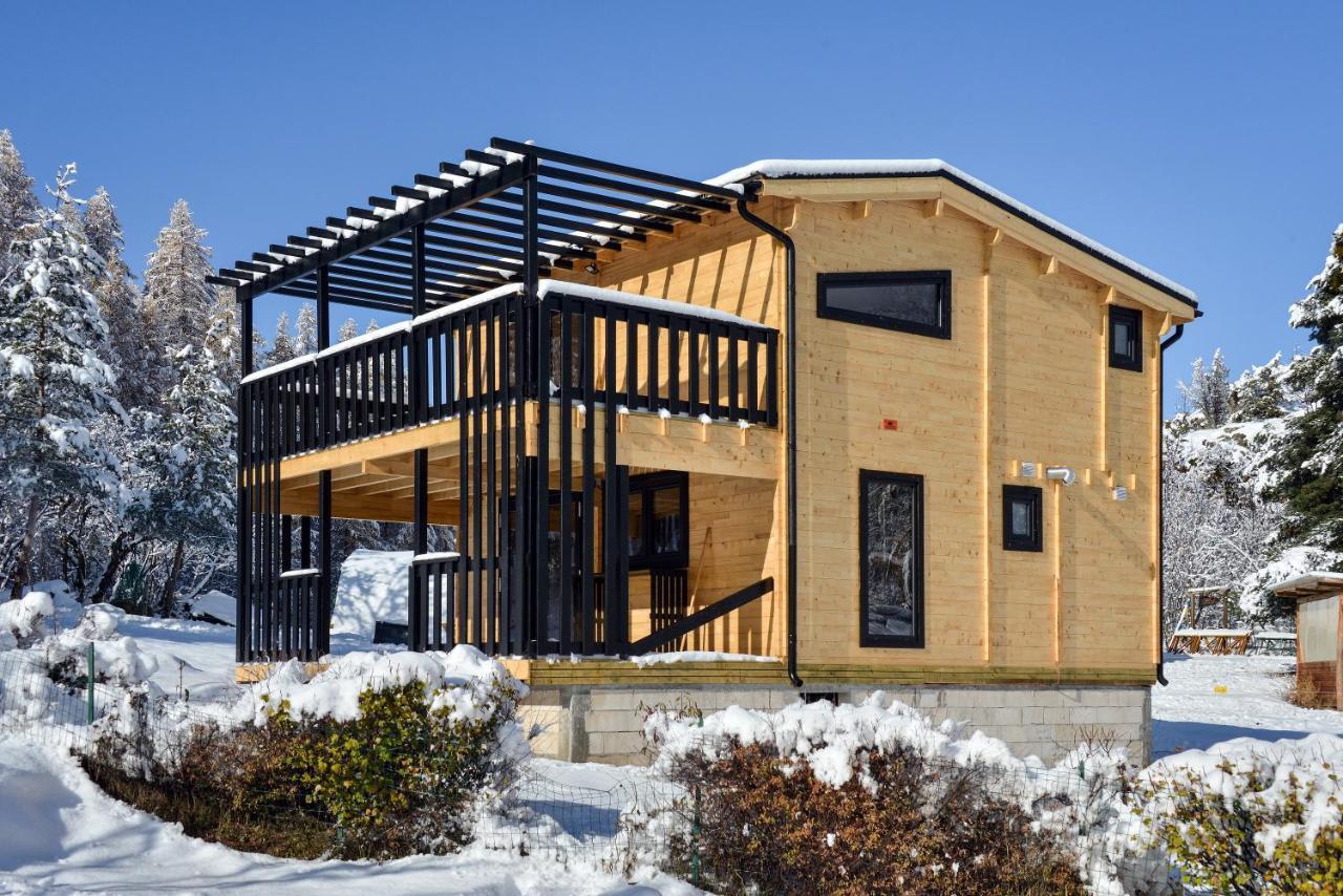 Three-Bedroom Chalet,958567978:JPEG
