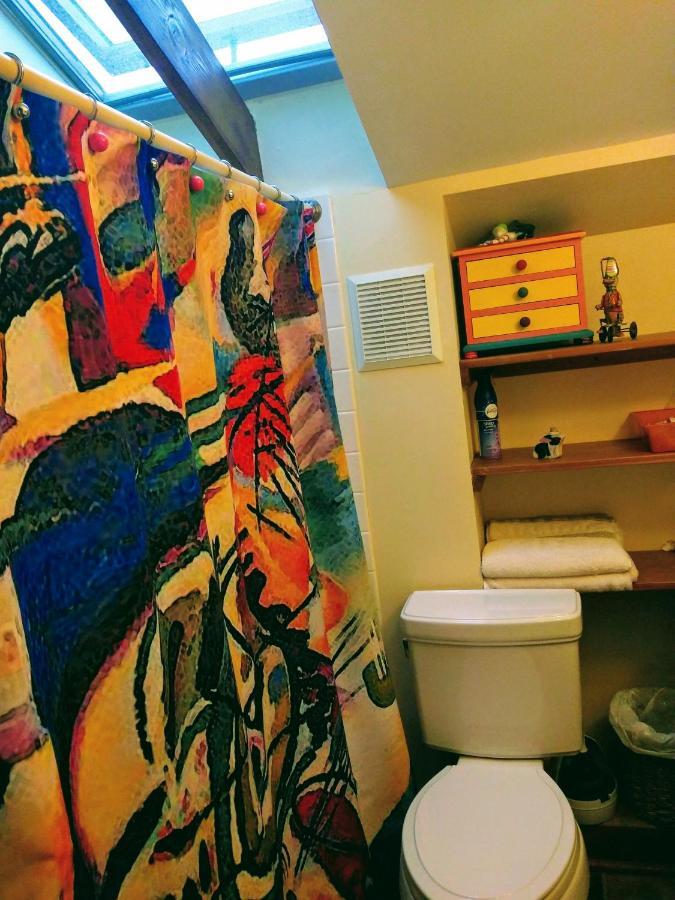 King Studio