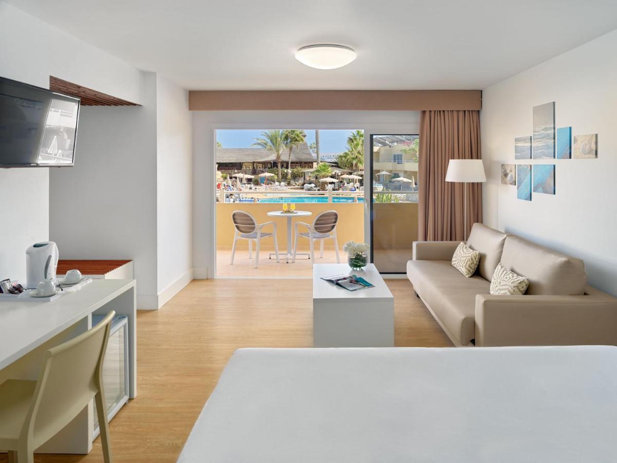 Double Room Pool View