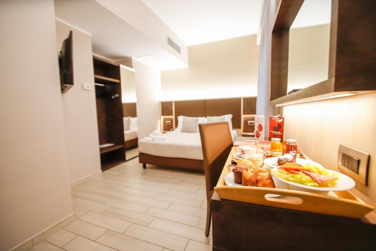 Junior Suite,945096547:JPEG