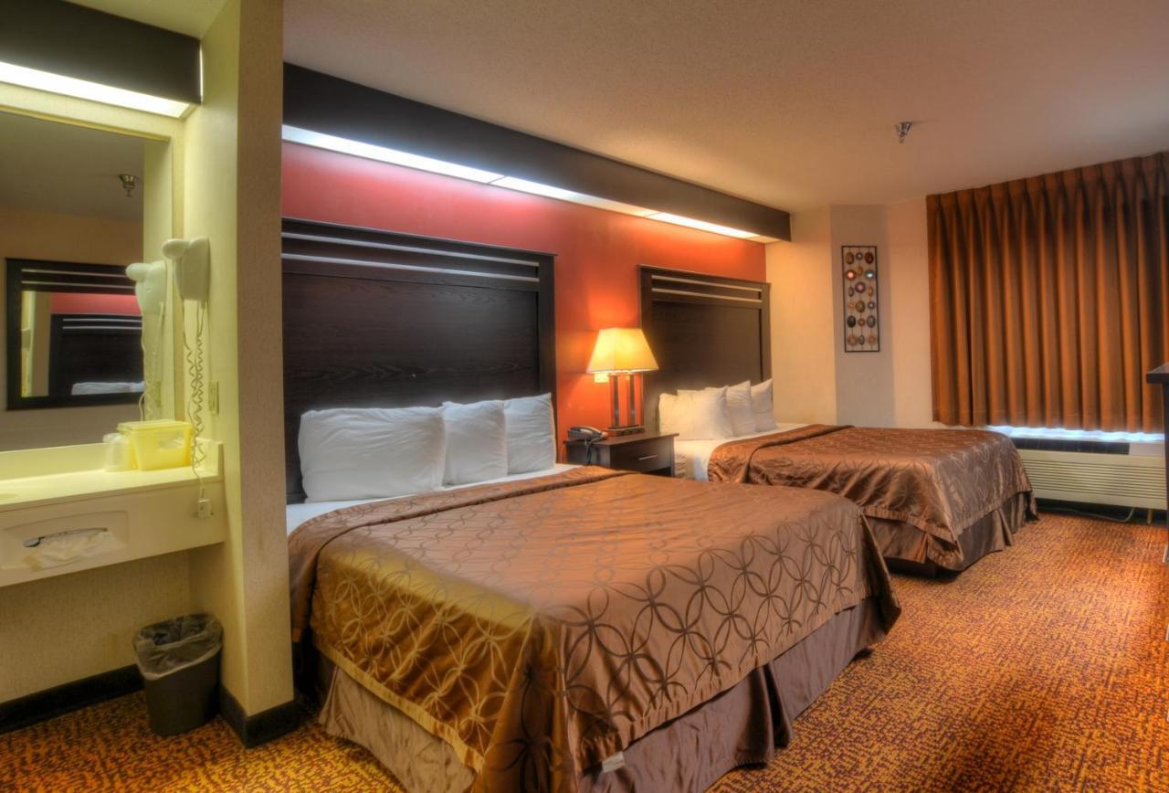 Queen Room Two Queen Beds