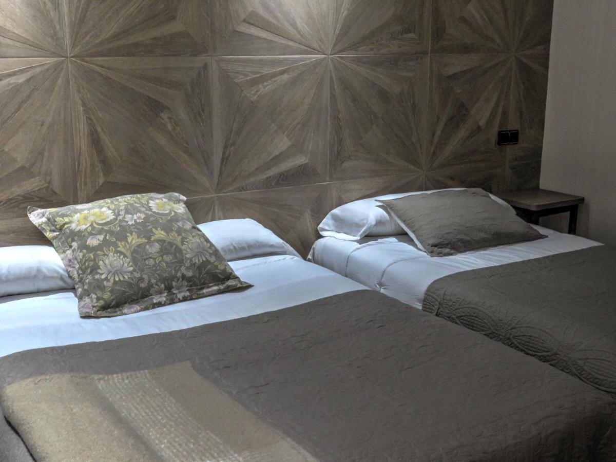 Habitación Deluxe (2 adultos + 1 niño)