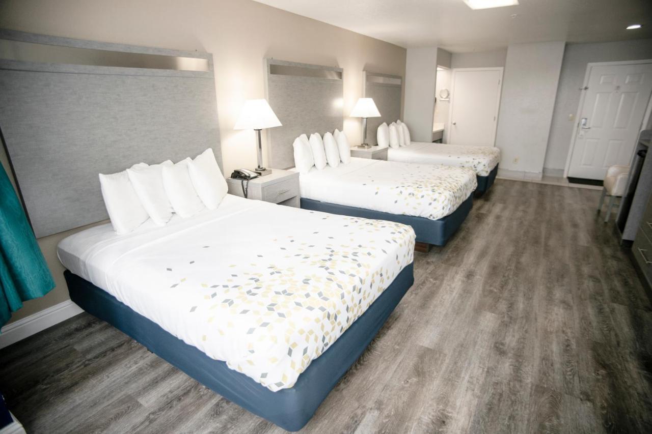 Basic Triple Room