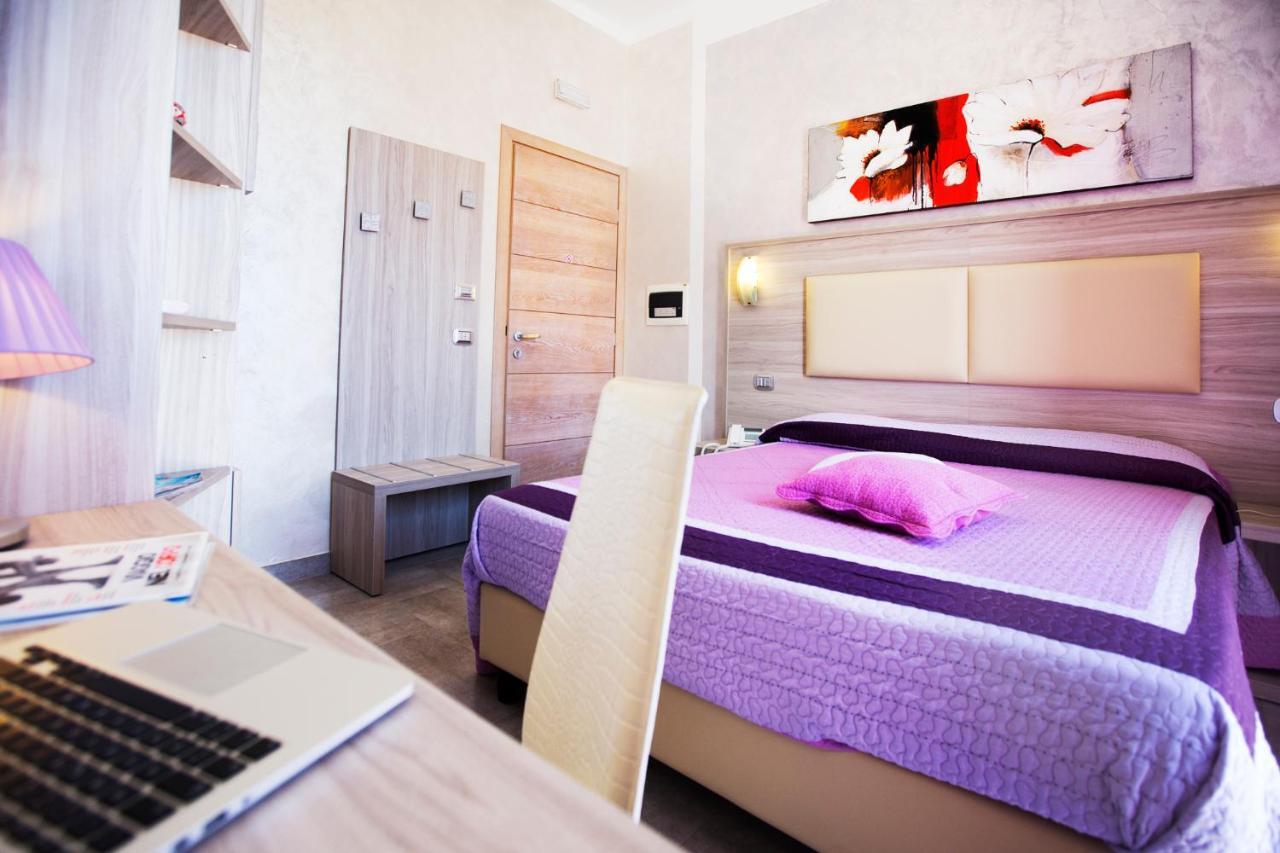 Double Room Balcony Annex