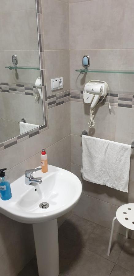 Habitación Doble con baño compartido