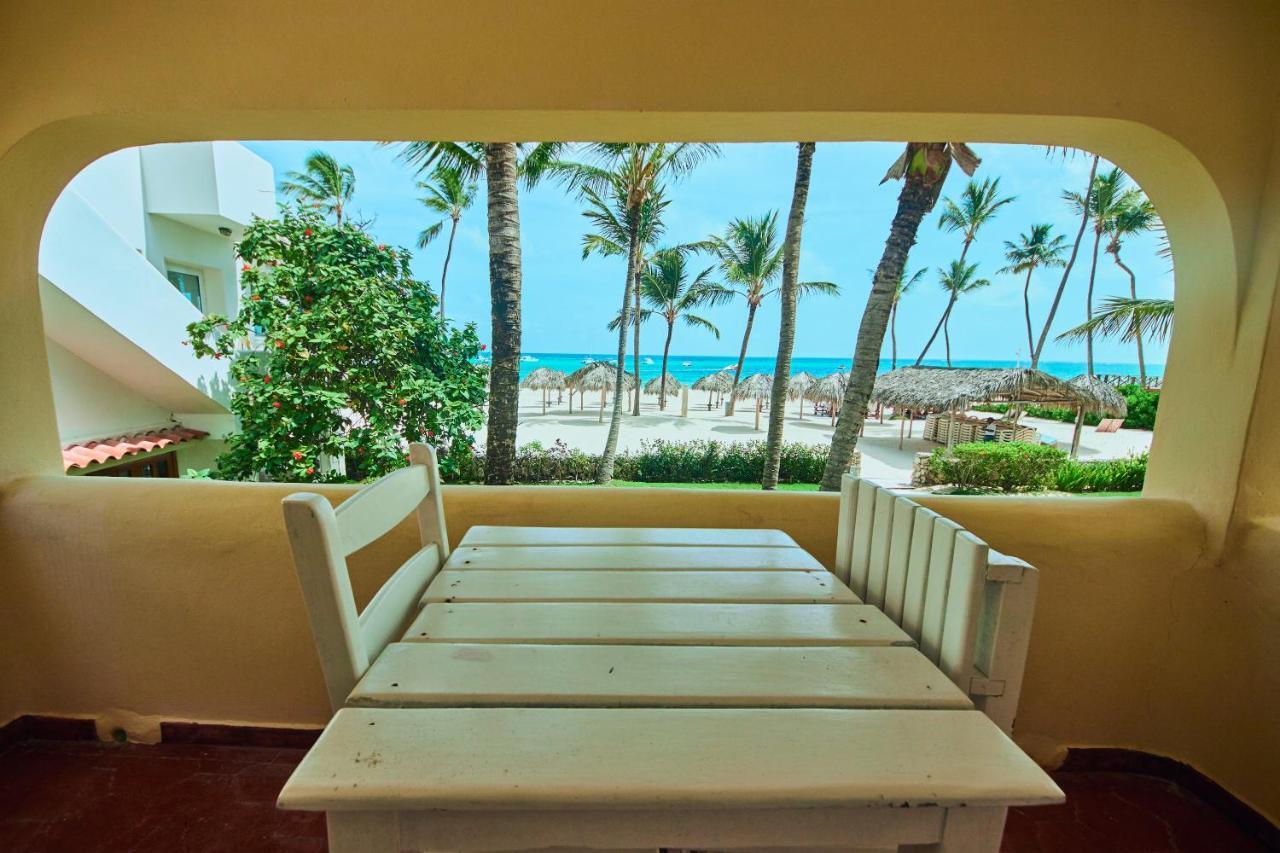 Beachfront Villas Junior Suite