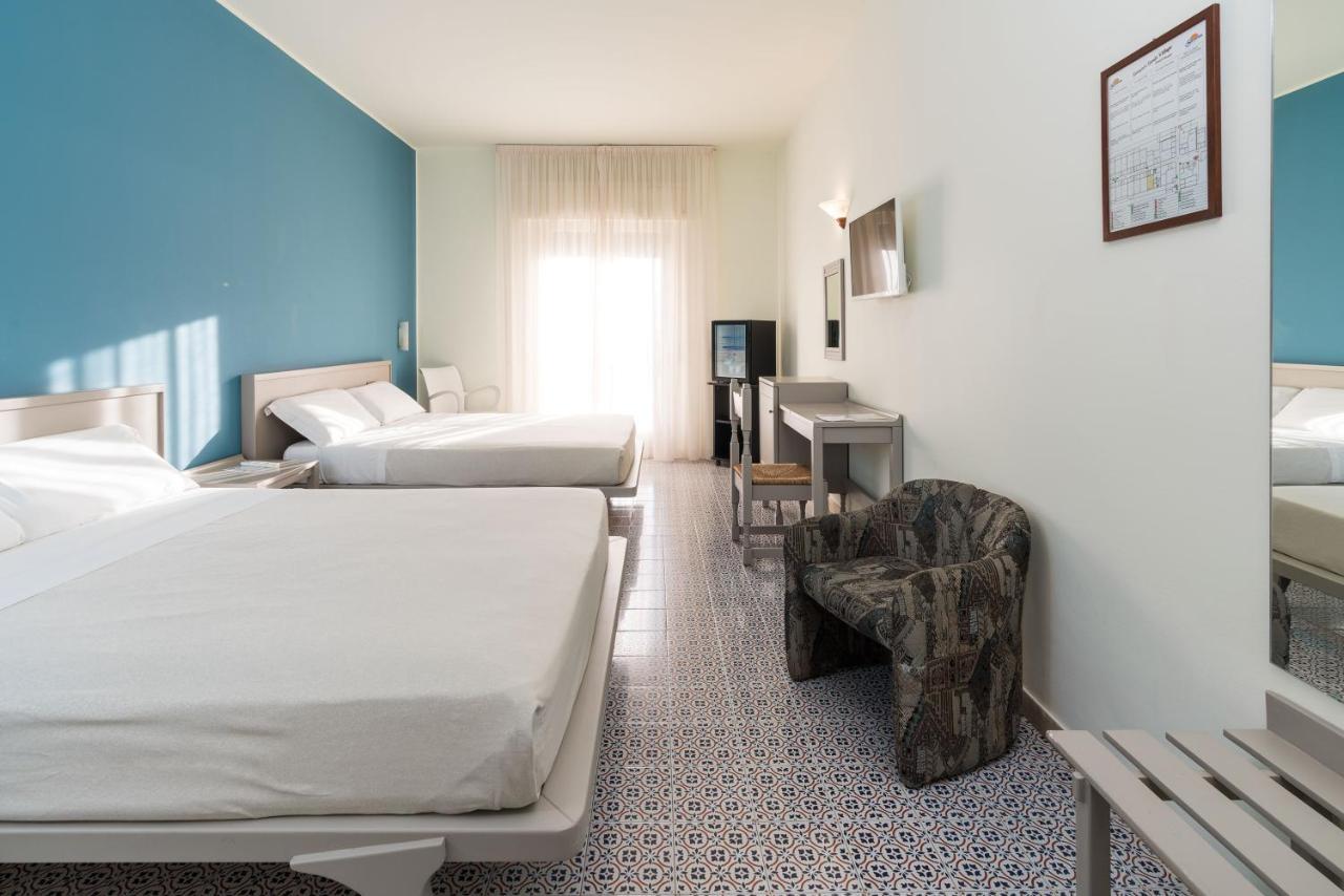 Classic Twin Room