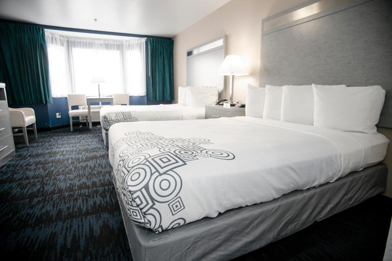 Queen Room Two Queen Beds