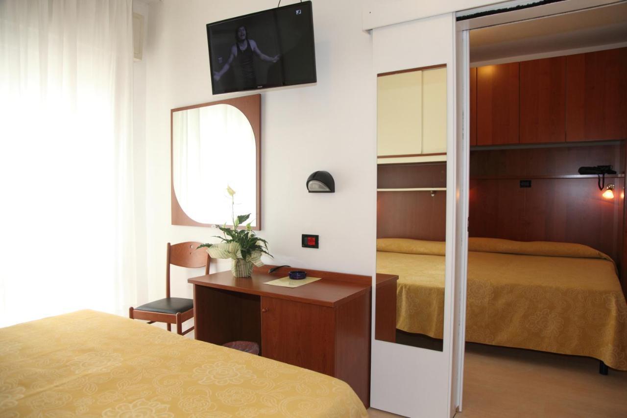 Double or Twin Room Balcony