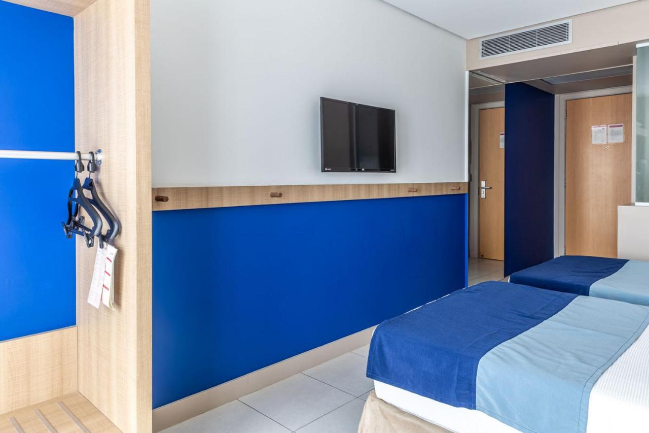 Superior Twin Room City View