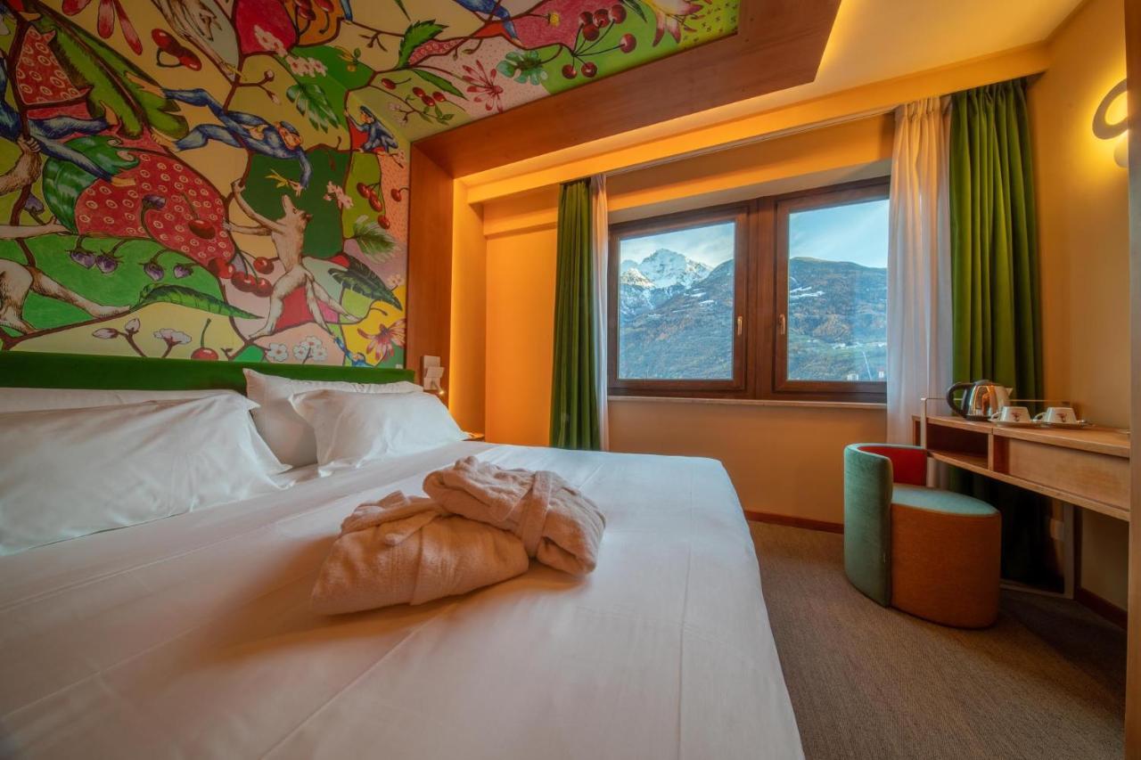 Double or Twin Room Mountain View