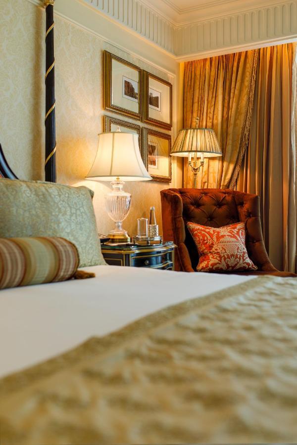 Grand Deluxe Room