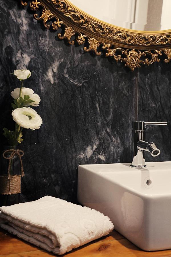 Double Room Private External Bathroom