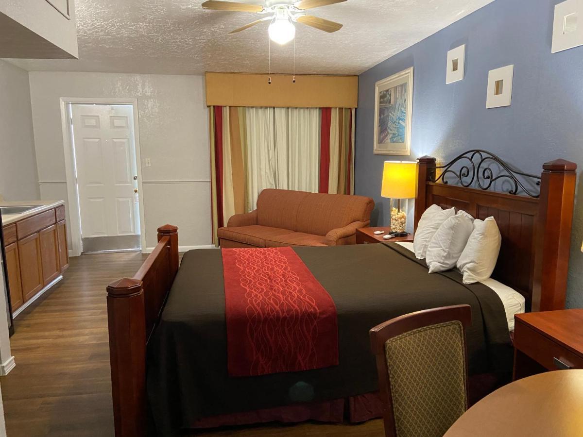 Queen Suite