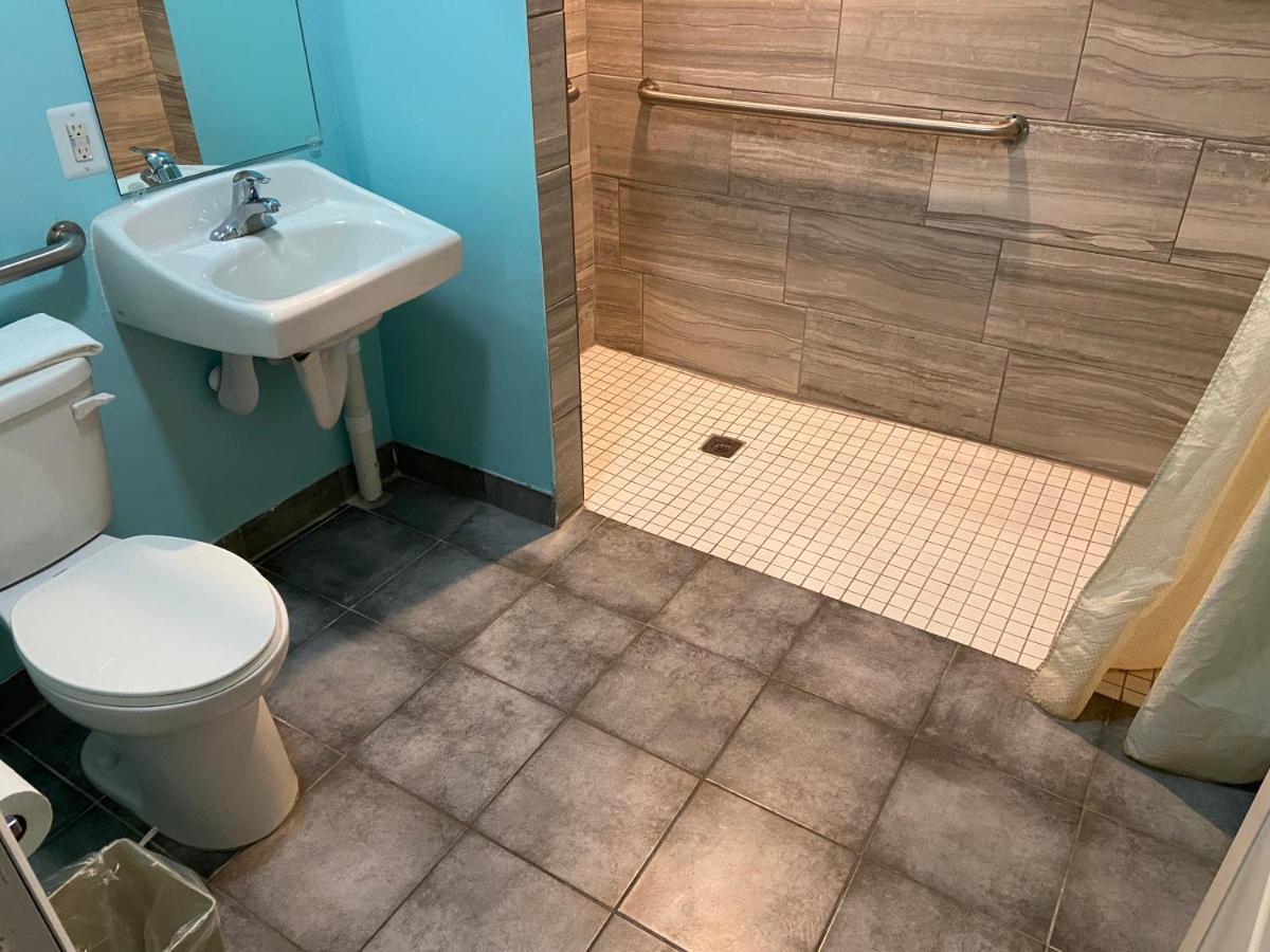 Queen Room Disability Access