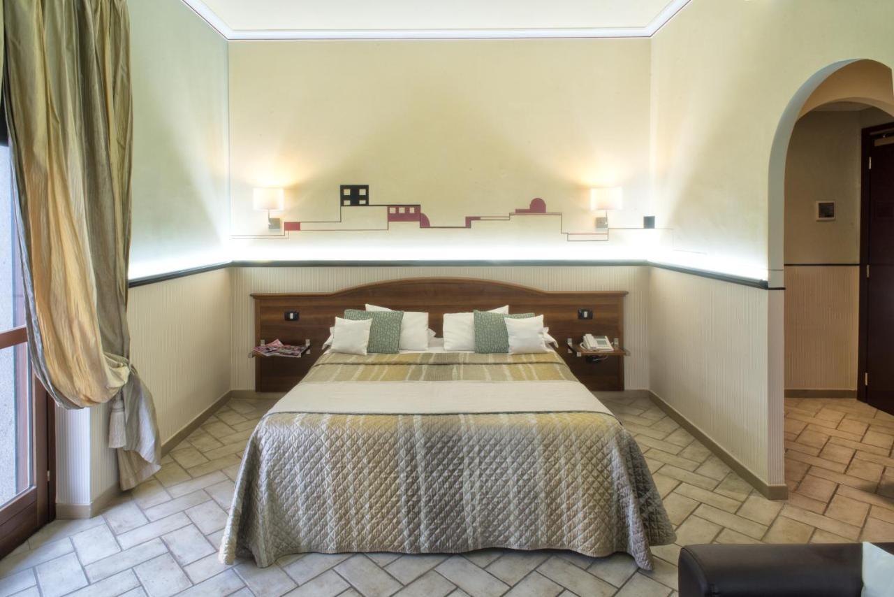 Double Room Lake View