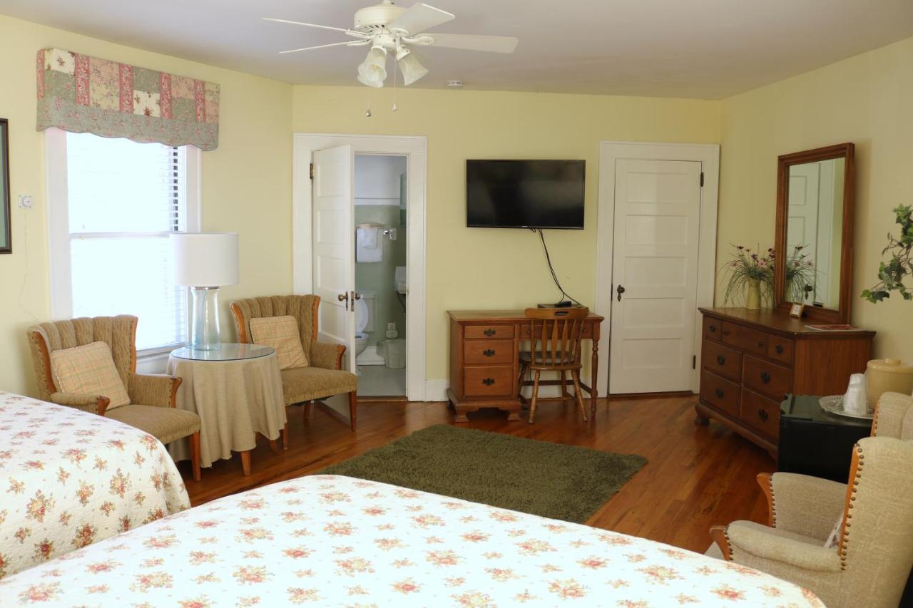 Quadruple Room Garden View
